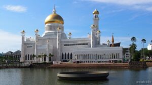 کن لوگوں کی اذا ن کااعادہ کیاجائے گا؟